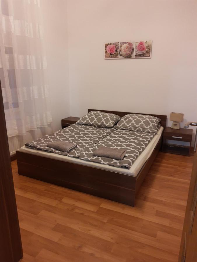 Chmielewskiego 1 Apartment