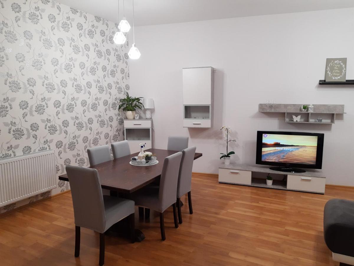 Apartment Chmielewskiego 1