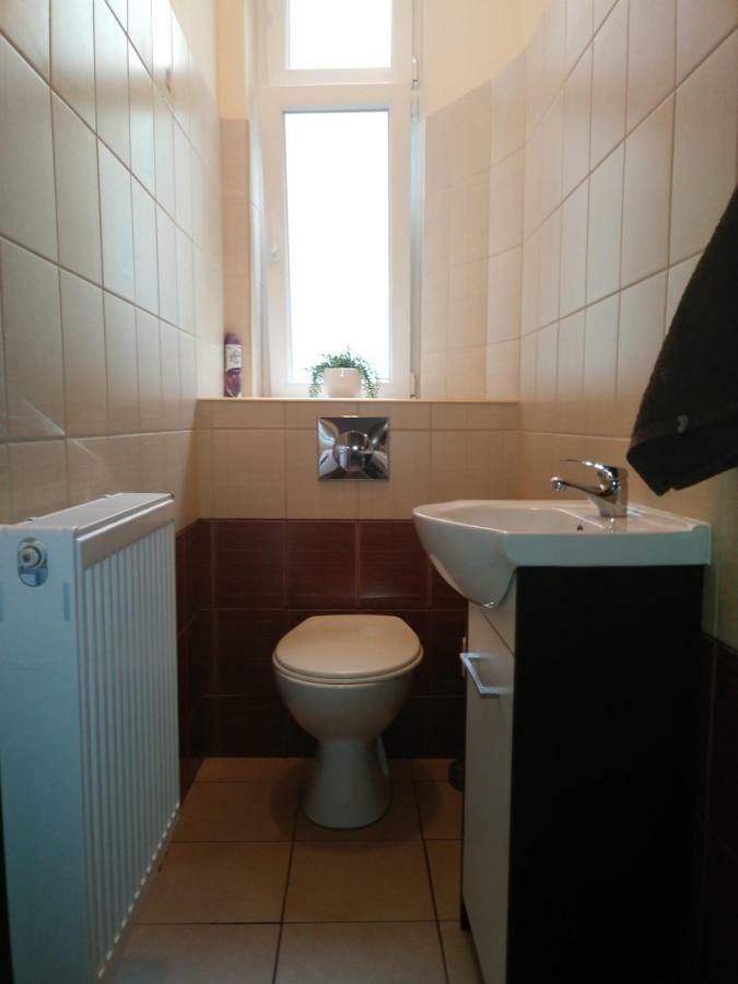 Apartment Chmielewskiego 1 *